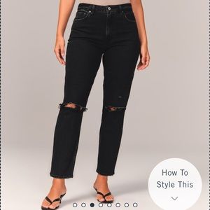 Abercrombie Curve Love High Rise Mom Jeans Size 8S
